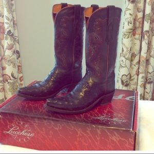 Lucchese black Ostrich Boots EUC women’s